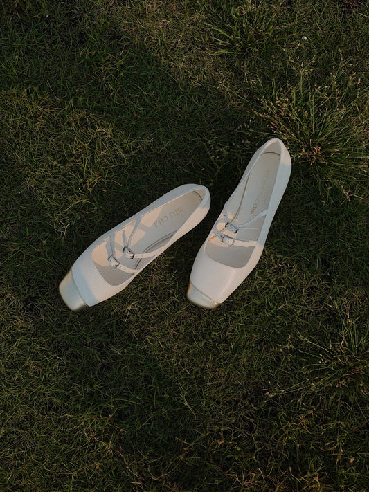 "Golden Era" Women's Asymmetric Square Toe Mary Janes