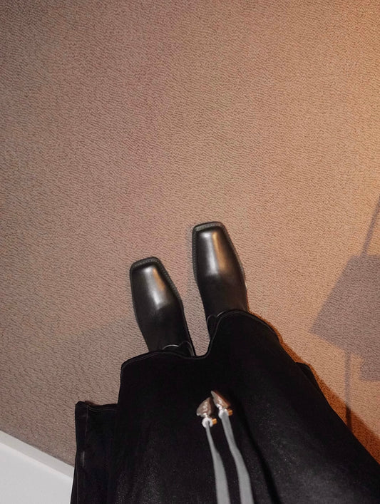 "Rebellious Lady" Women's Retro Square Toe Western Leather Boots in Black