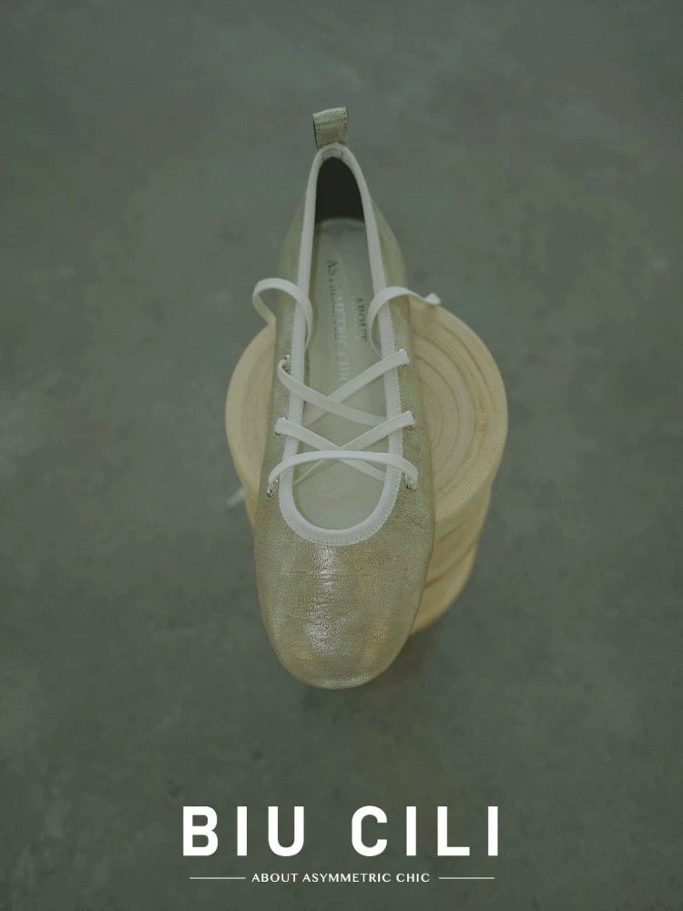 Two-Way Ballet Flats with Detachable Laces