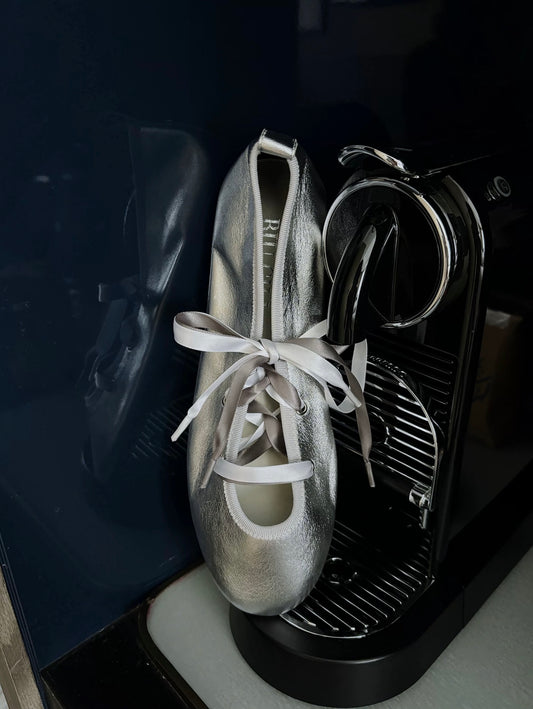 Two-Way Ballet Flats with Detachable Laces