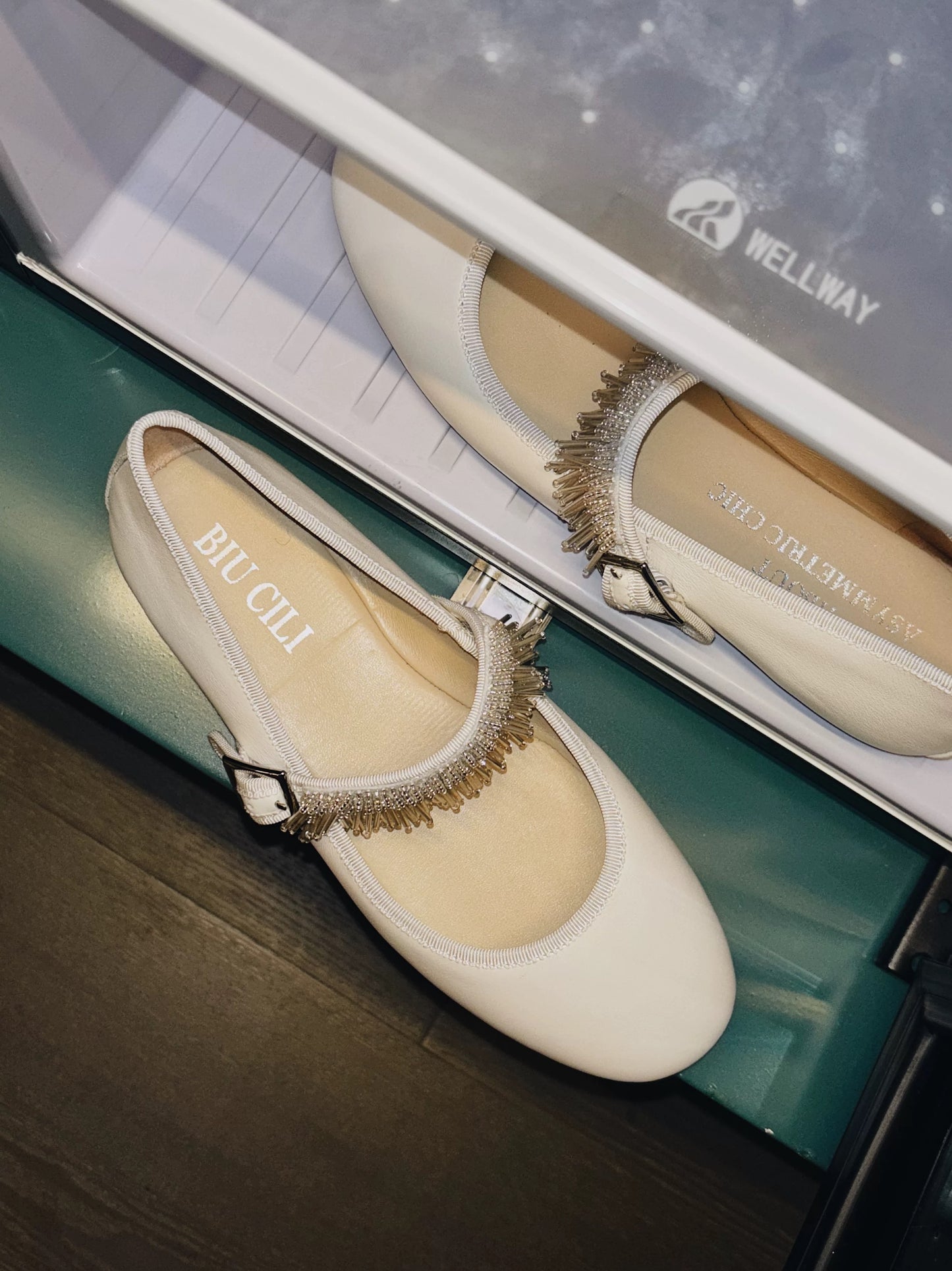 ShyShy Soft Leather Mary Jane Flats with Adjustable Strap