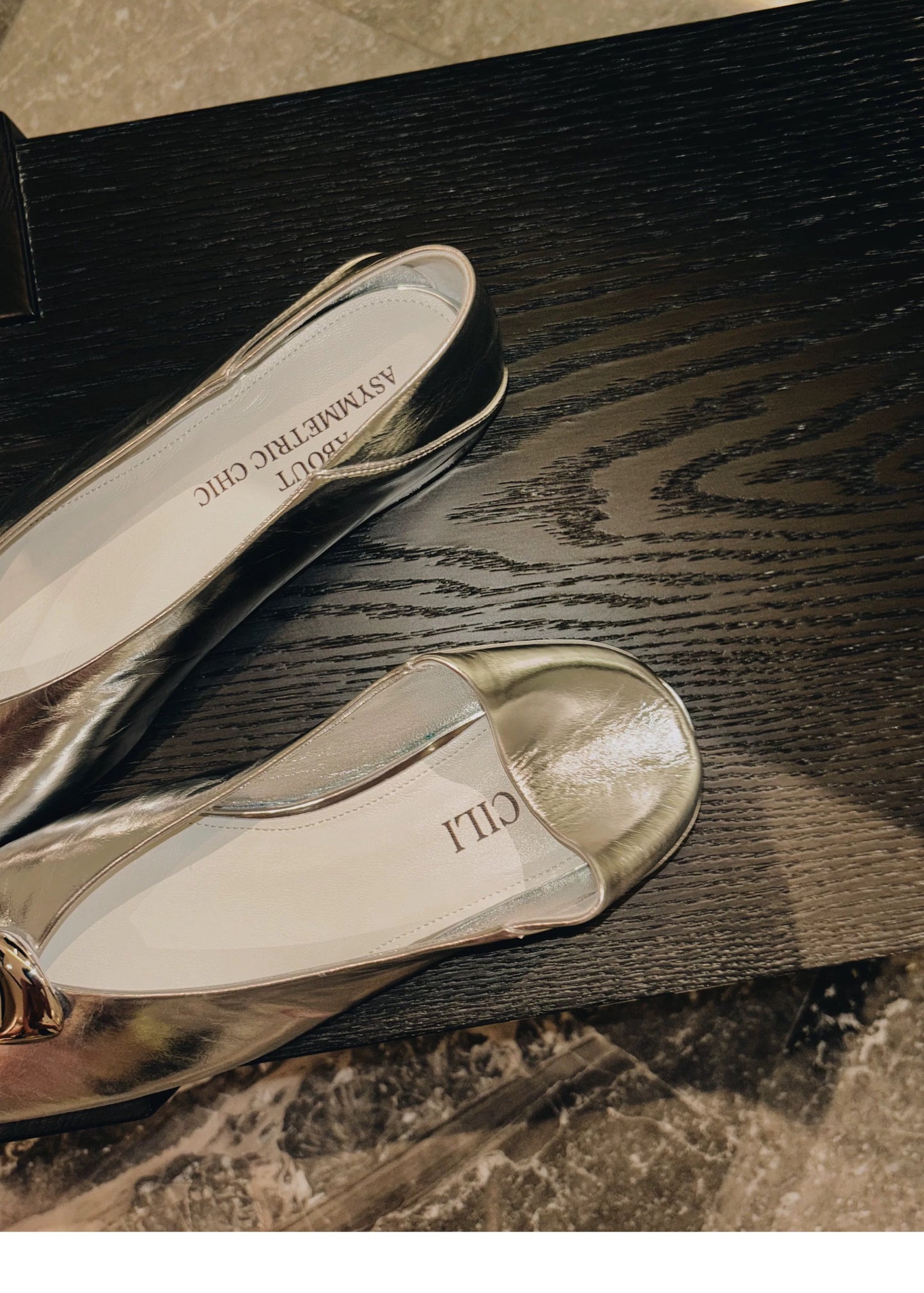 Slow Time Minimalist Two-Way Square Toe Leather Flats in Black or Silver