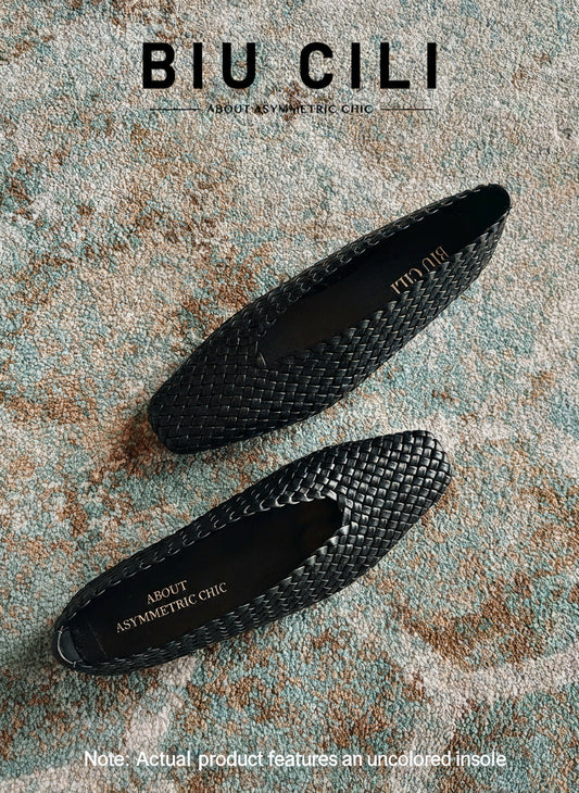 Minimalist Style Hand-Woven Square-Toe Leather Flat Shoes in Black