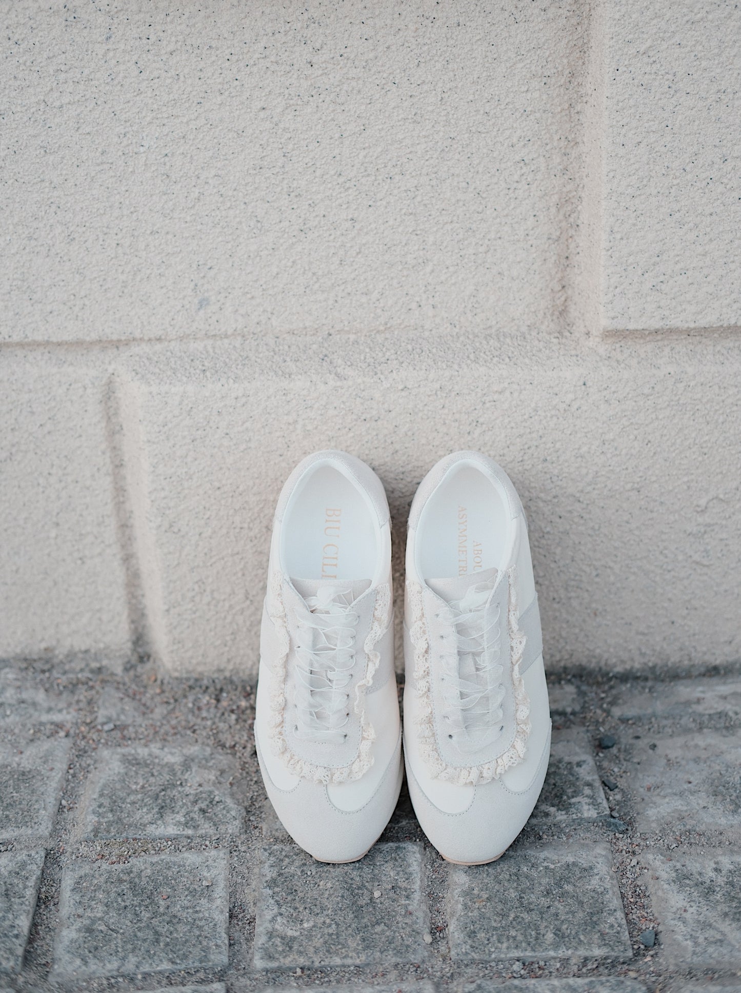 Bloom Mary Jane Sneakers with Cotton Lace