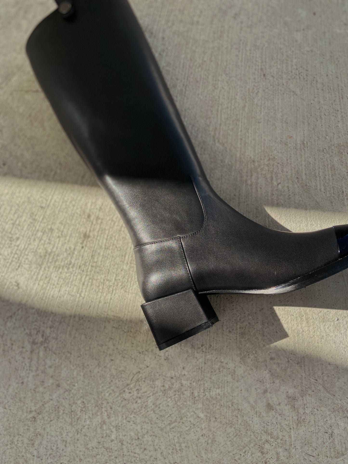 Malèna Women's Square Toe Boots in Black with Asymmetric Design