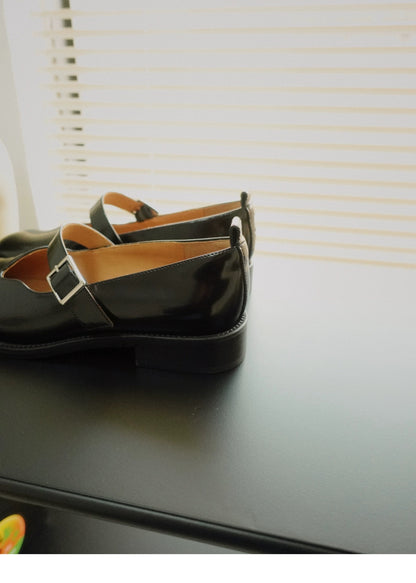 "Vinyl Vibe" Women's Asymmetric Leather Mary Jane Flats in Black