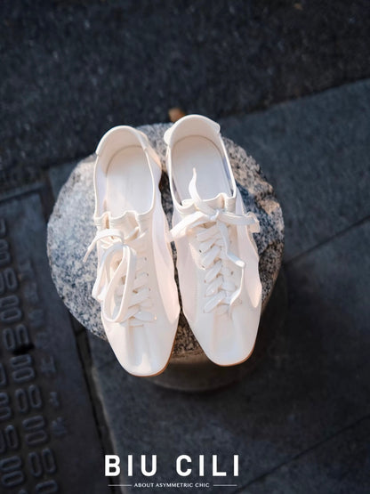 White mesh leather lace-up sneakers for summer, stylish flats perfect for formal and casual outfits.