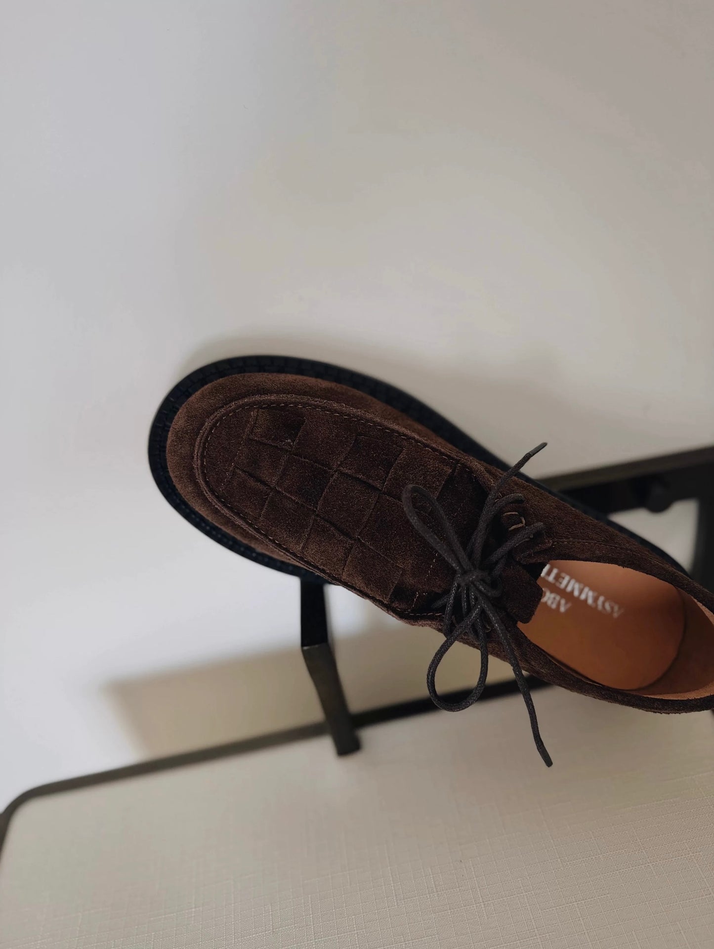 Women's Suede Derby Shoes with Hand-Women Details