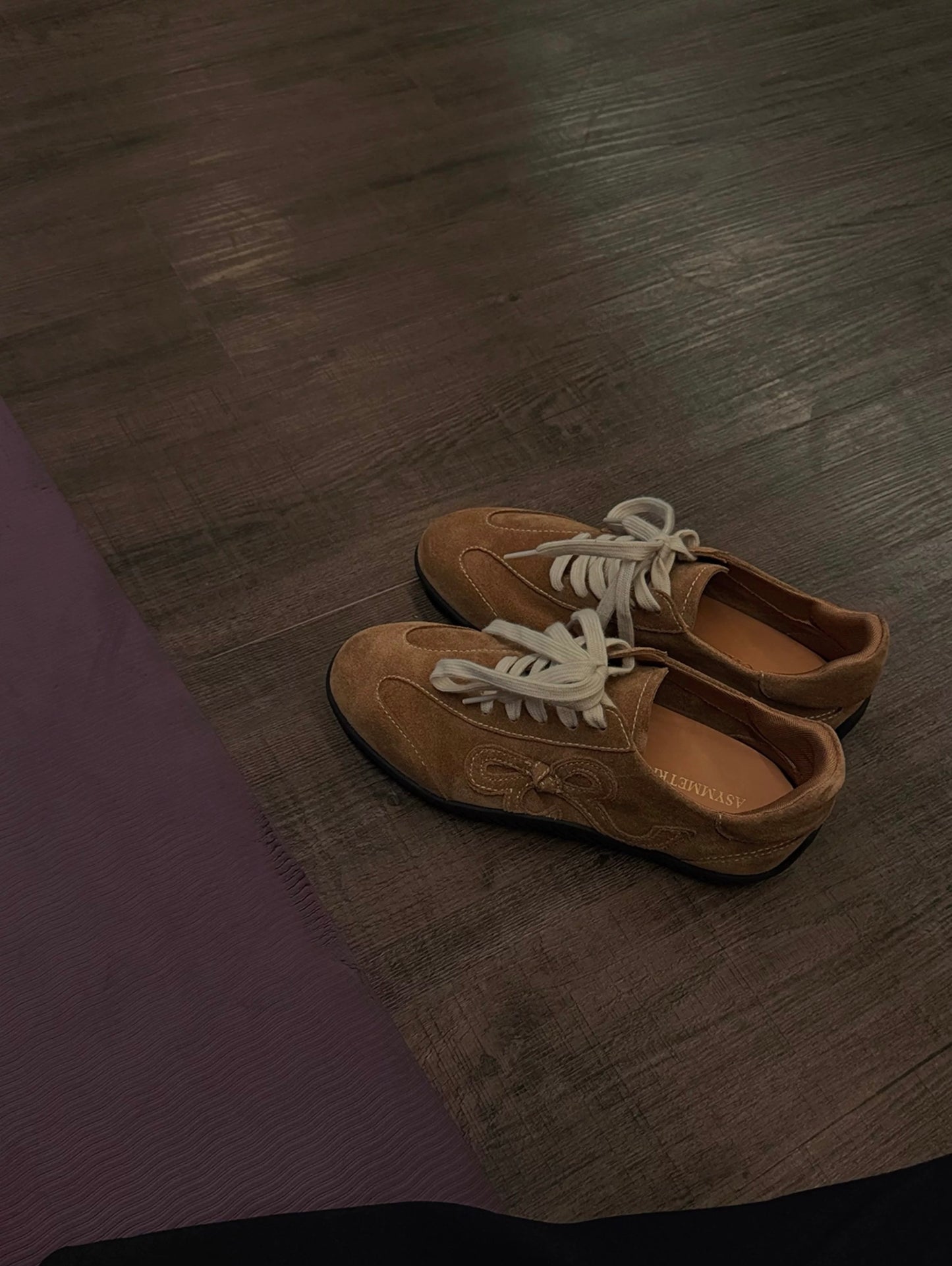 Women's Sneakers with Bow Detail in Khaki