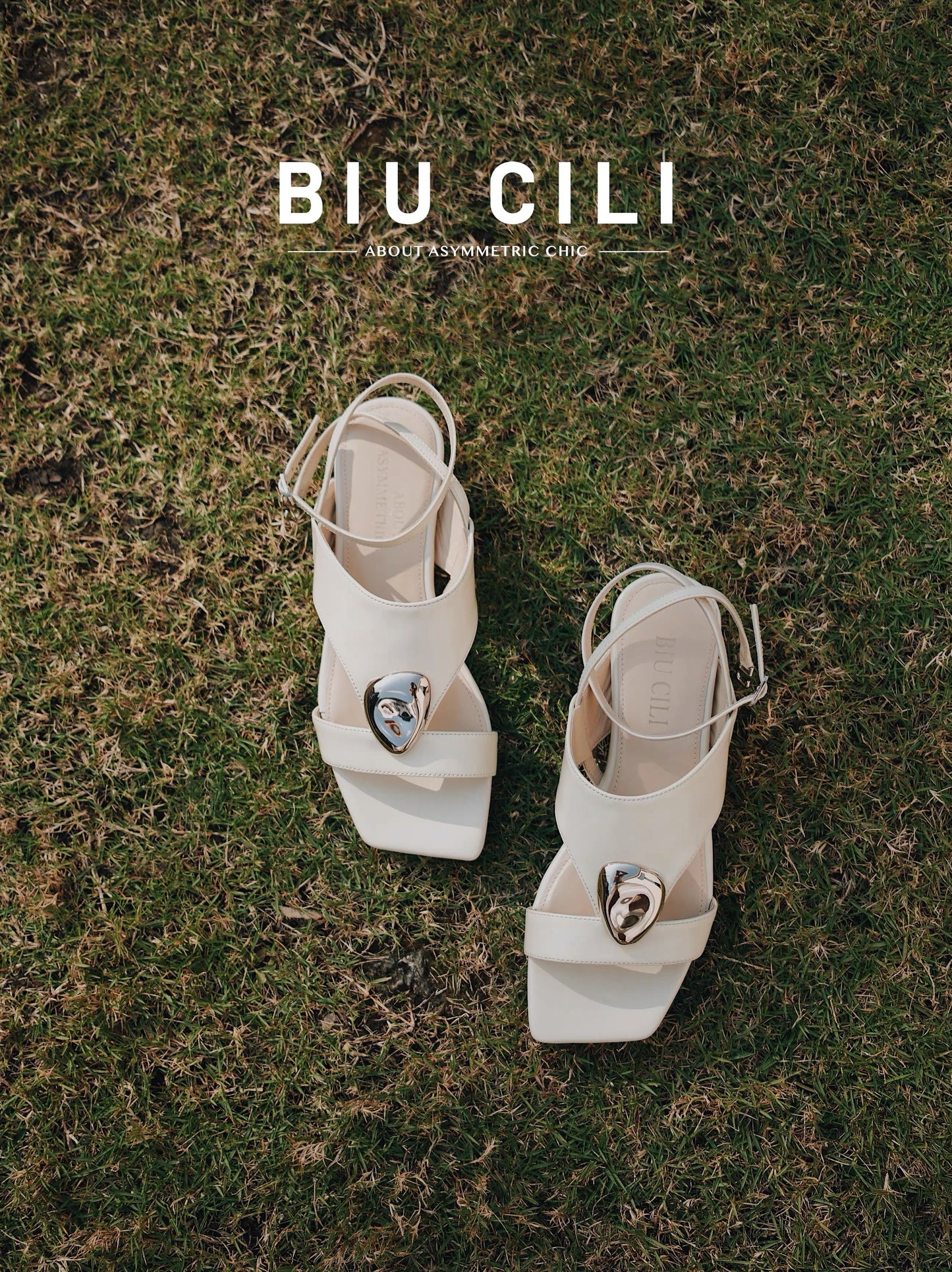 "Slow Time" Minimalist Leather Sandals with Sculptural Silver Detail