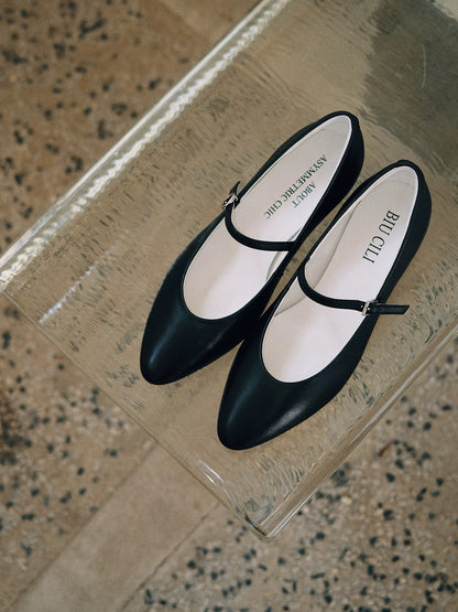 Minimalist Leather Mary Jane Block Heels with Asymmetric Buckle